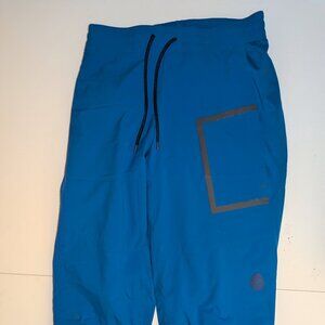 Stio Men Fernos Insulated Knicker Medium 3/4 Pant Short Cosmic Blue NWT